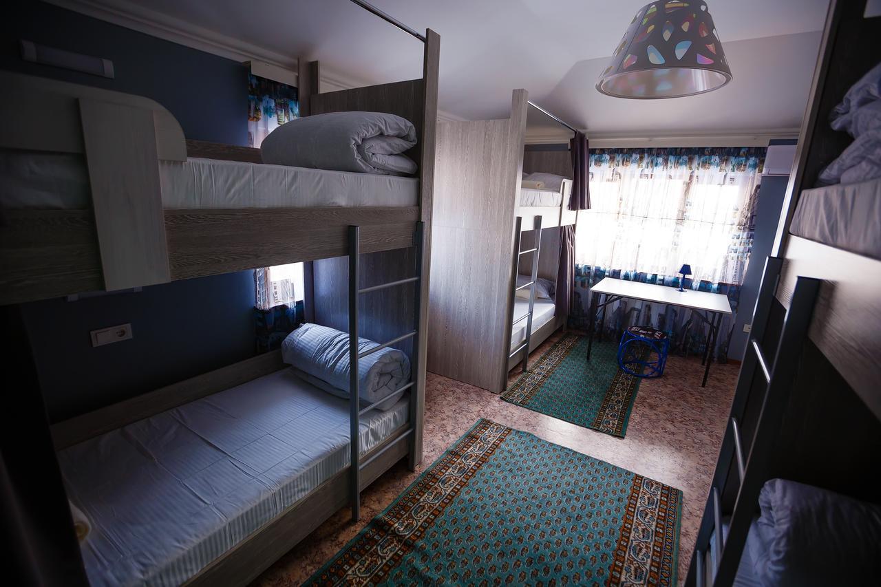 Mountain Road Hostel Αλμάτι Εξωτερικό φωτογραφία