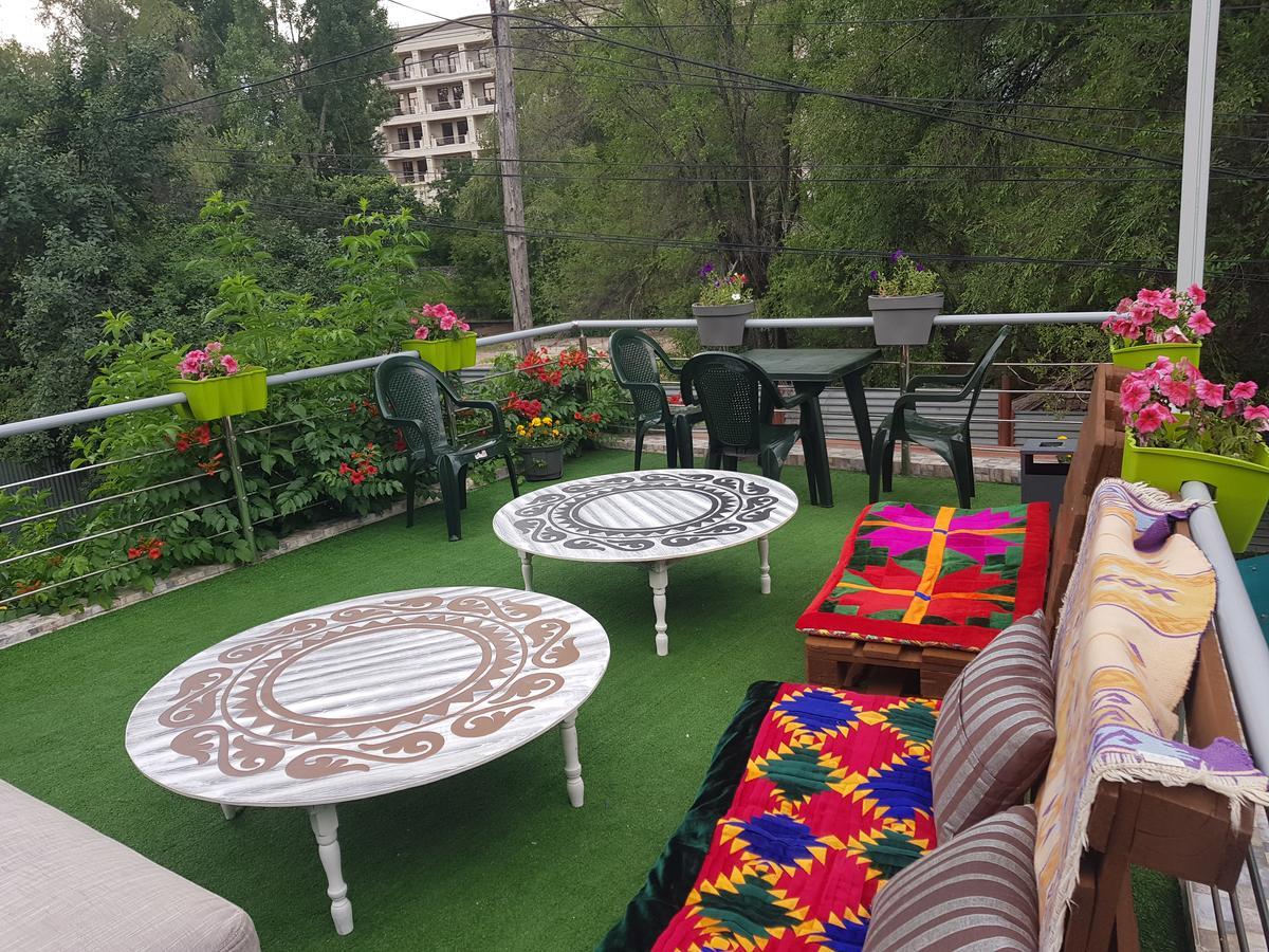 Mountain Road Hostel Αλμάτι Εξωτερικό φωτογραφία