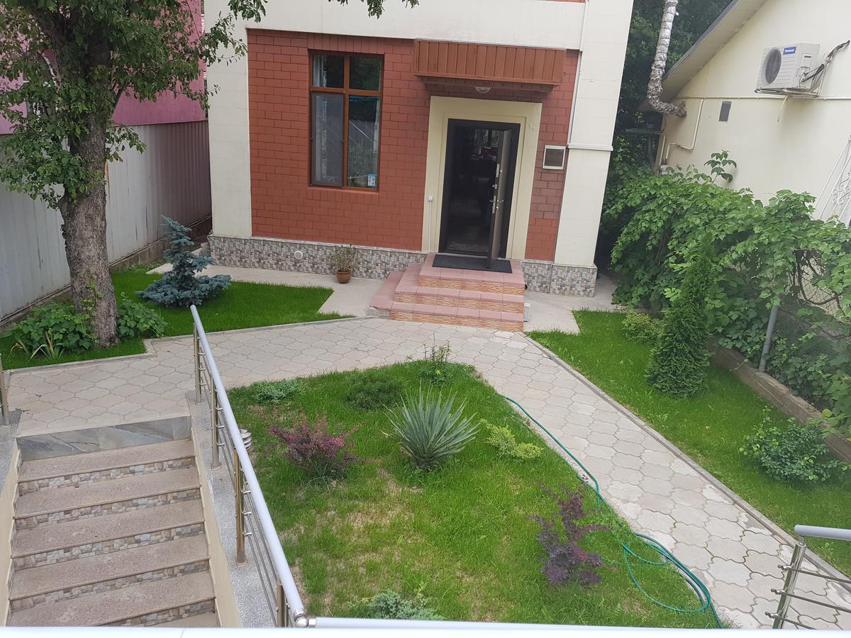 Mountain Road Hostel Αλμάτι Εξωτερικό φωτογραφία