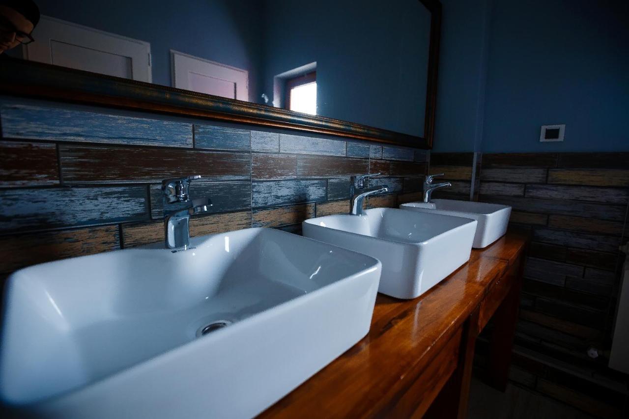 Mountain Road Hostel Αλμάτι Εξωτερικό φωτογραφία